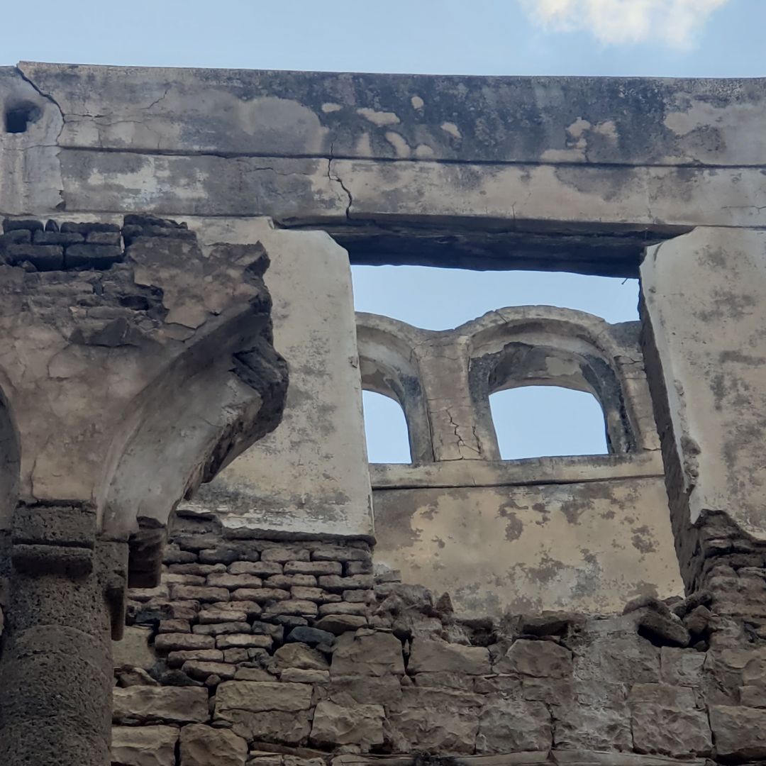 سمسرة مصرفية قديمة في صنعاء